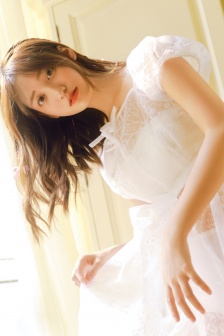 爱矢峰子